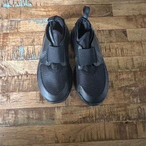 Nike flex runner 3 size 3